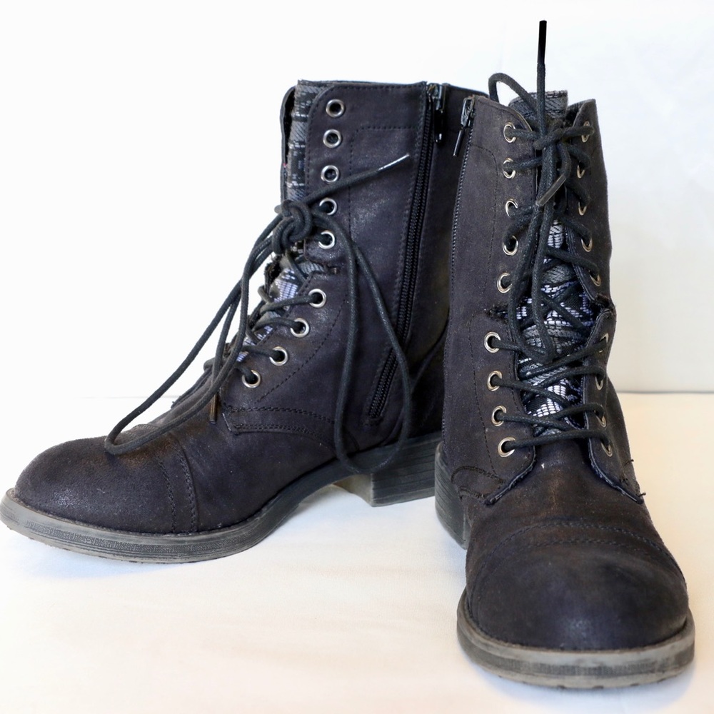 MIA- Black Lace Up Combat Style Boots🥾